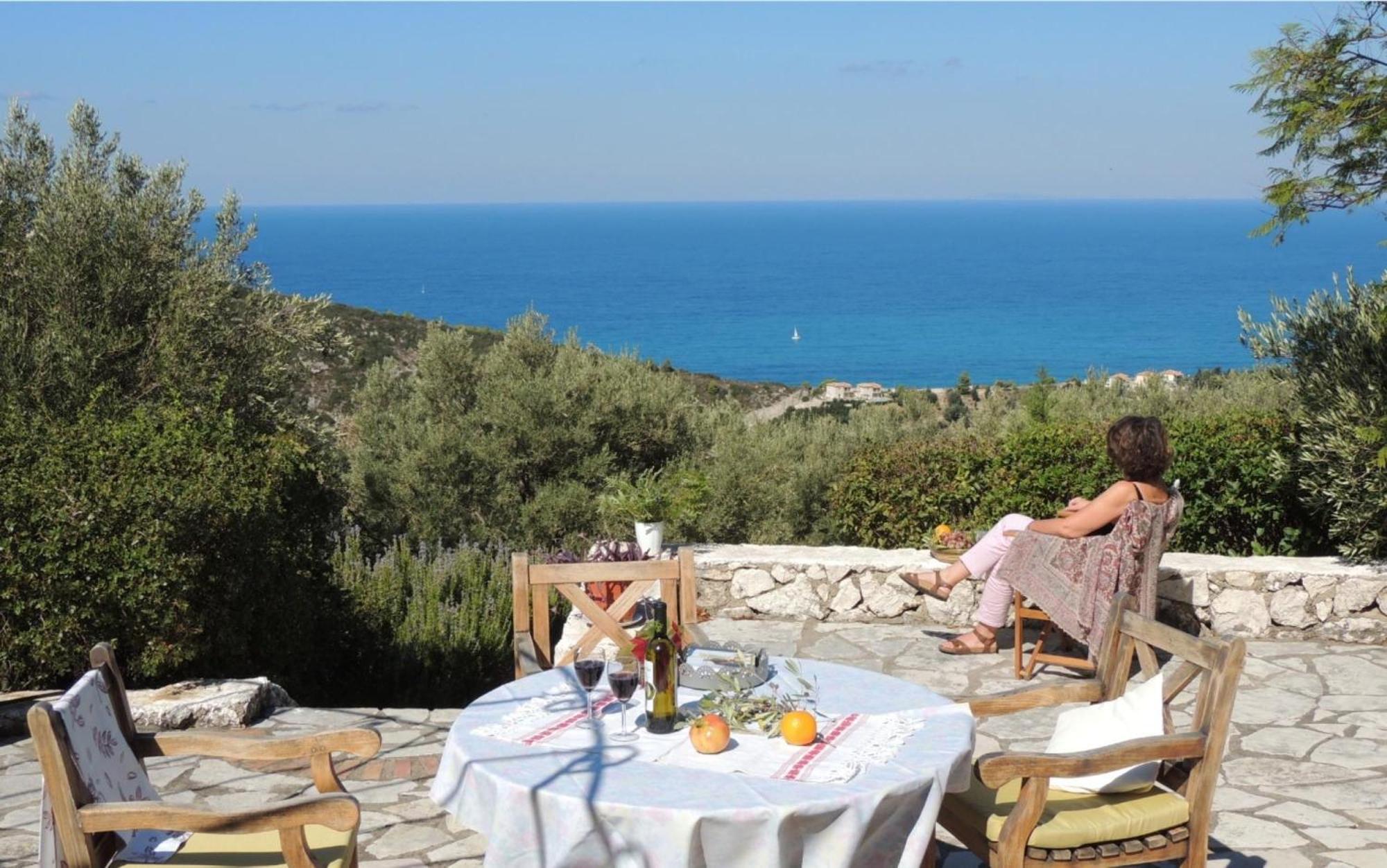 Agios Nikitas Villas Exteriör bild