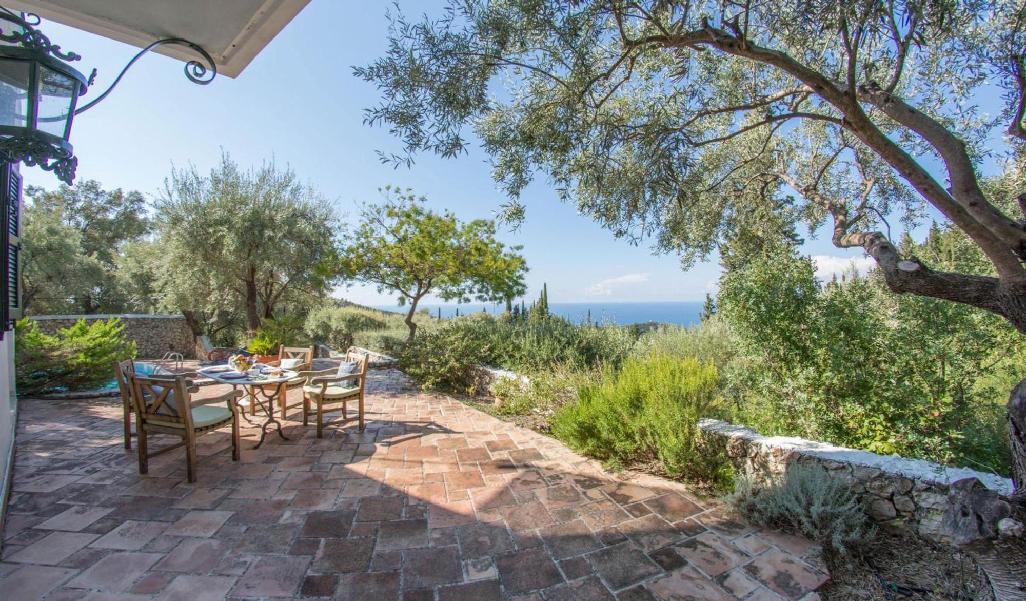Agios Nikitas Villas Exteriör bild